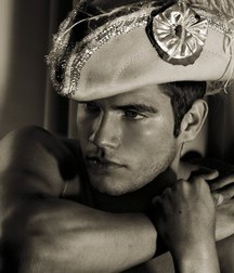 touch me 5a22c55e408c9.jpg