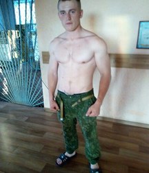 young soldiers  5a2417c5ecbc0.jpg