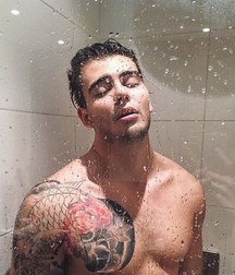 sexual meeting with straight 5a2429564aba1.jpg