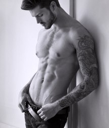 models 2 5a26c0f4ba555.jpg