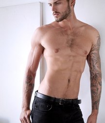 models 2 5a26c15adb38b.jpg