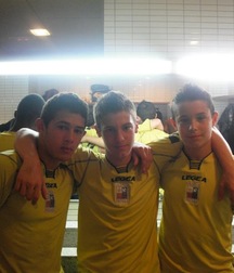 very nice young boys 5a280b8ec252c.jpg