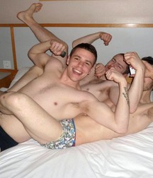jerk before sleep 5a28568b79687.jpg