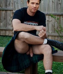 jerk before sleep 5a2856c442e18.jpg