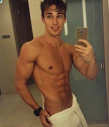 se branler ici 5a2d60c574964.jpg