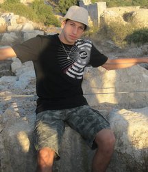 amis jolis calin 5a2e6470482a4.jpg