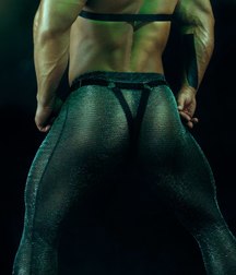 tongue in the ass 5a315d0f7e851.jpg