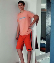 sexy boys for you 5a32c8a7ca3a4.jpg