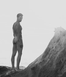 naked 5a33919927c9e.jpg