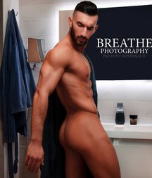 naked 5a3391d37559f.jpg