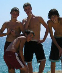 hard boys 5a33b3c9967de.jpg