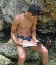 latin sperm kissss 5a344b9499f03.jpg