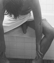 black and white 5a37c6a124984.jpg