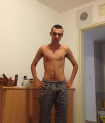 frends in love 5a38f8a47beb7.jpg