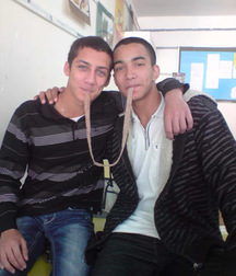 frends in love 5a38f93a2dd26.jpg