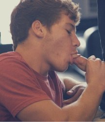 follow me and cum 5a391b48cd8a2.jpg