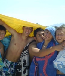 les amis de lit 5a3a30ee10ad4.jpg