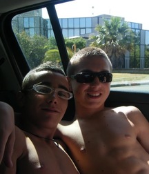 les amis de lit 5a3a31092209c.jpg