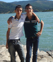 jeunes amis hetero 5a3a372145058.jpg