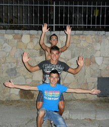 jeunes amis hetero 5a3a374ef3536.jpg