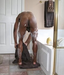 black excited 5a3a9e94f3229.jpg