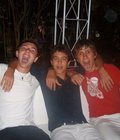 bons amis  5a3fc860a0f26.jpg