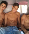 bons amis  5a3fc8e794fa3.jpg