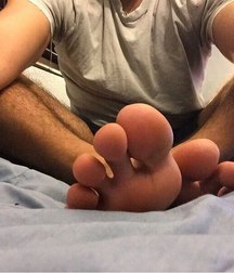 feet in your hands 5a45498a6b6e0.jpg