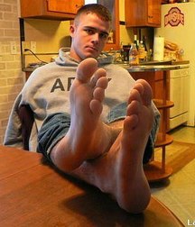 feet in your hands 5a4549a903905.jpg