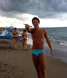 hetero en vacance  5a4e4e578c8fd.jpg