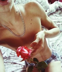 les fleures du mal 5a576a2bac54a.jpg