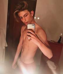 se masturber un peu ici 5a576d20f3bb2.jpg