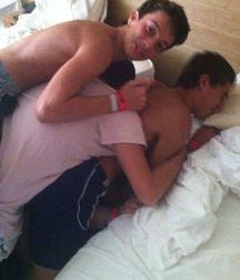 mes amis hetero 5a577798724b6.jpg