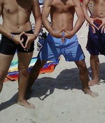 gerard ses amis e des details 5a58e73e815c1.jpg