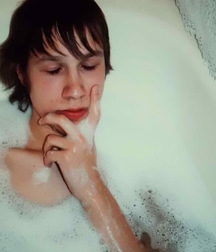 gerard ses amis e des details 5a58e75b2deb4.jpg