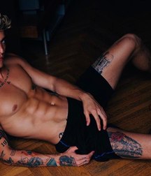 two fantastic boys 5a5cb112de3f3.jpg