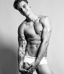 two fantastic boys 5a5cb136c21f9.jpg