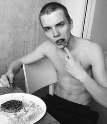 nice sexy boys 5a5f24976f29a.jpg