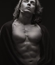KARL THE REAL MAN 5a646ebe95a07.jpg
