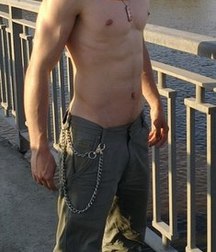 russian real boys 5a6c8e1a9ee3e.jpg