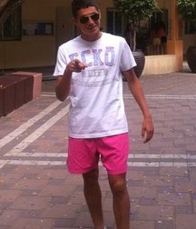 super nice mens 5a6efe0e4c2da.jpg