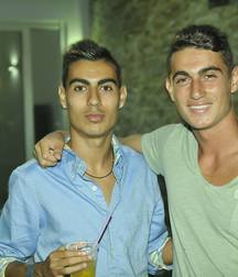 super nice mens 5a6efe2c8c941.jpg