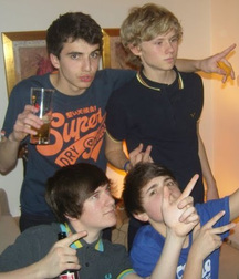 amis en  vacance 5a79be938ba12.jpg