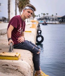 human beauty 5a7e0591373da.jpg
