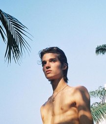 teens 5a7e07c87ba8f.jpg