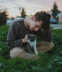 teens 5a830645043ad.jpg
