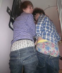 ass & boys 5a88130893503.jpg