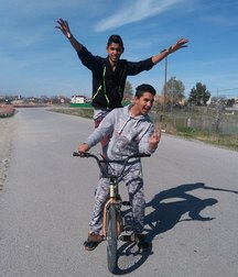 MES AMIS  5a9521f47357e.jpg