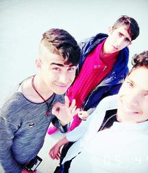MES AMIS  5a95222eec62d.jpg