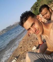 MES AMIS  5a952245b6af7.jpg